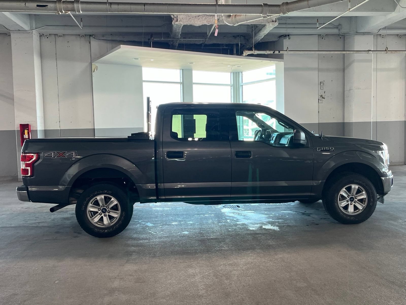 Used 2018 Ford F150 XLT AWD/4WD image 12