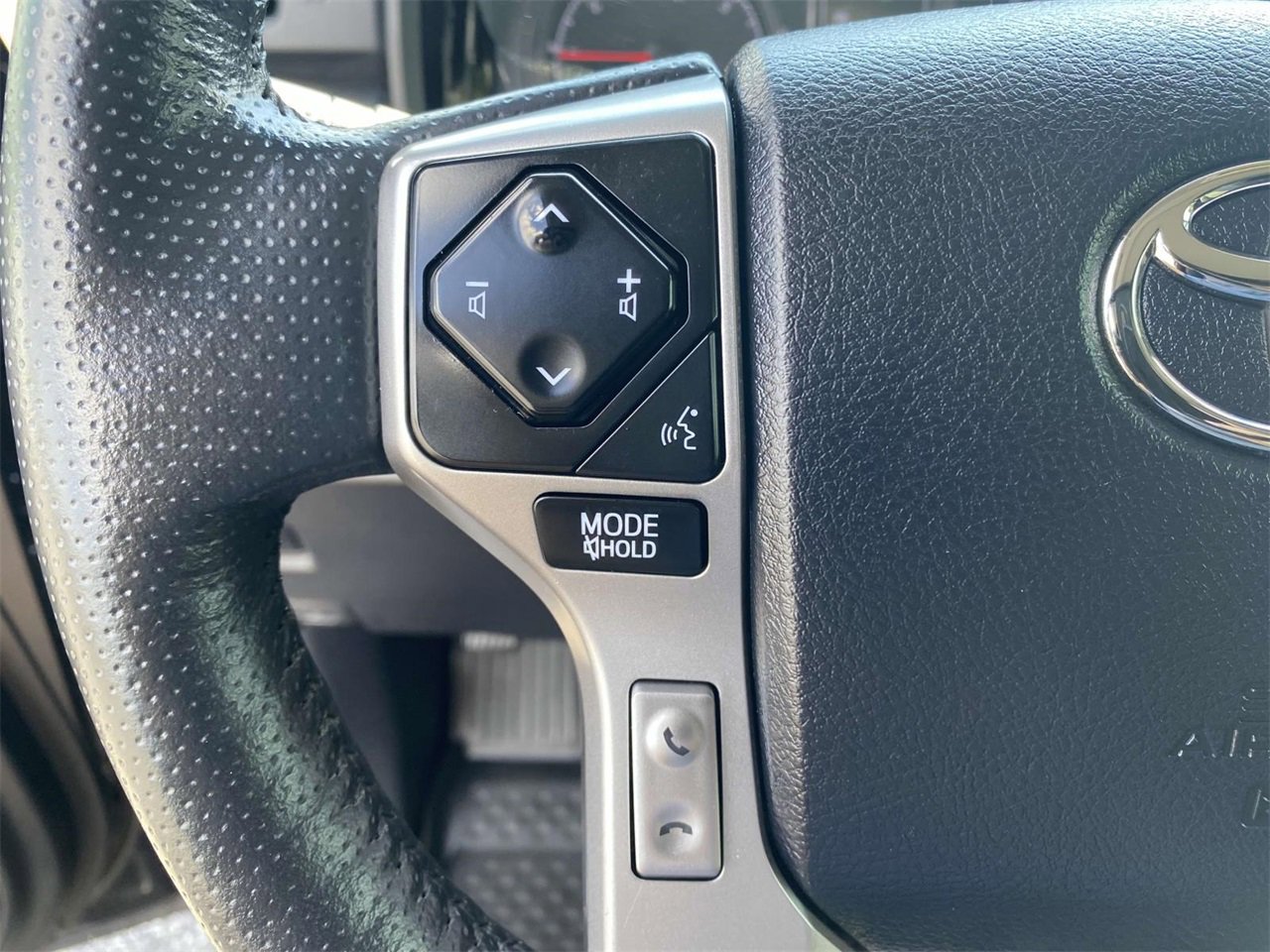 Used 2023 Toyota 4Runner SR5 Premium image 20