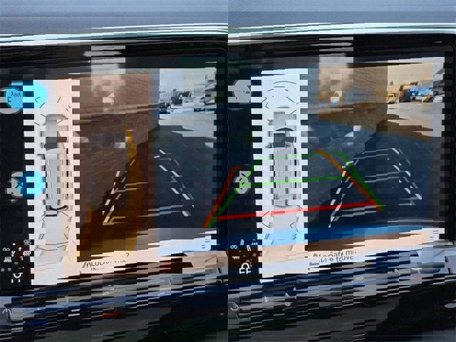 New 2025 Volkswagen Atlas SEL image 5