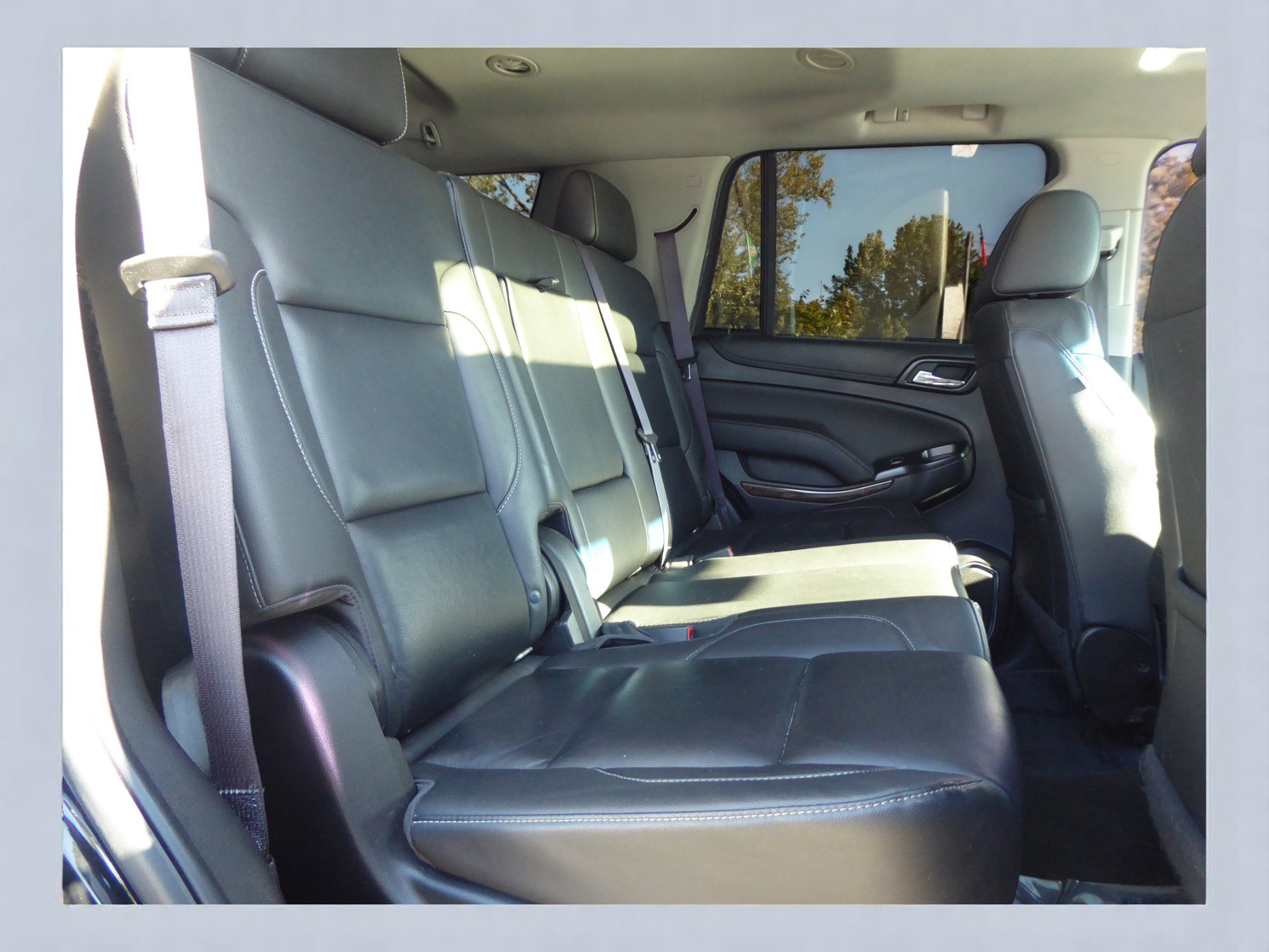 Used 2016 Chevrolet Tahoe LT w/ Luxury Package image 18