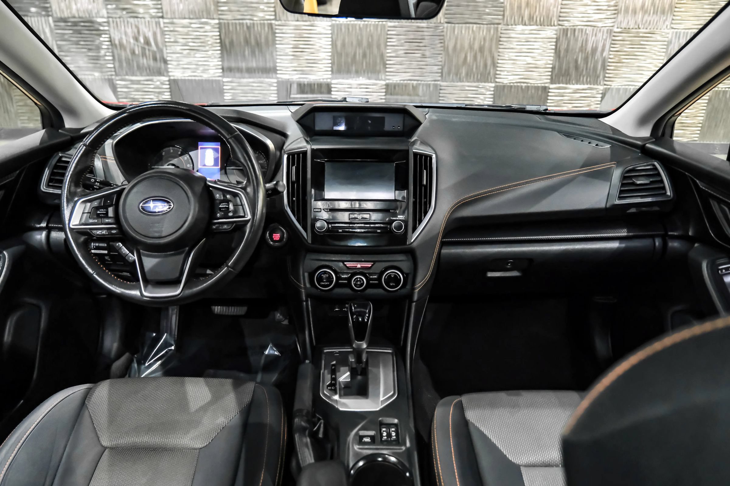 Used 2021 Subaru Crosstrek 2.0i Premium w/ Moonroof Package AWD/4WD image 12