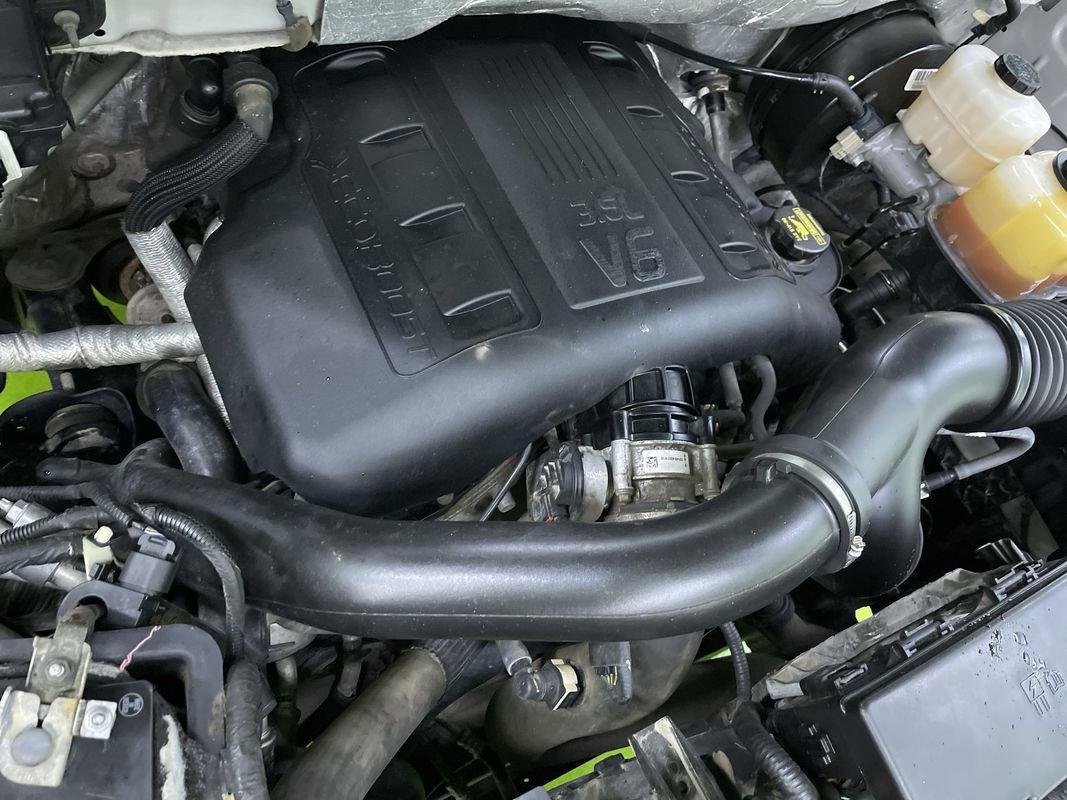 Used 2013 Ford F150 XLT w/ Luxury Equipment Group image 28