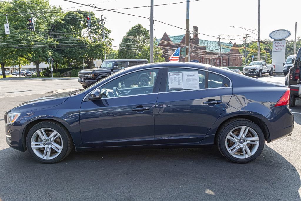 Used 2015 Volvo S60 T5 Premier w/ Convenience Package AWD/4WD image 3