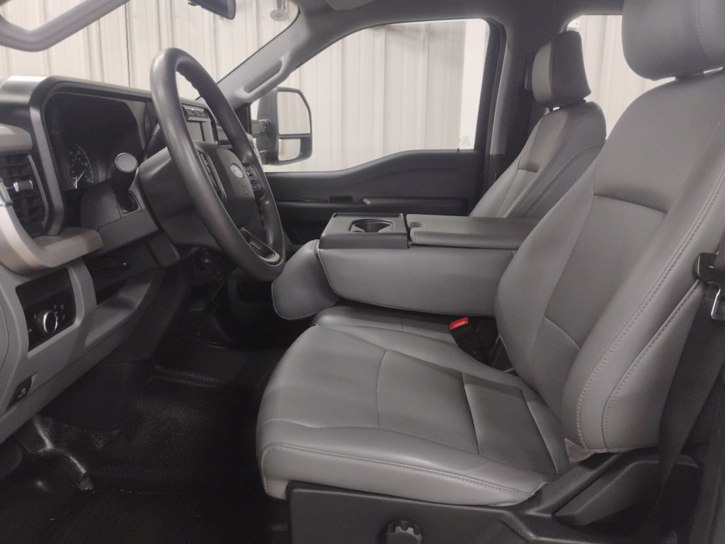Certified 2023 Ford F250 XL image 18
