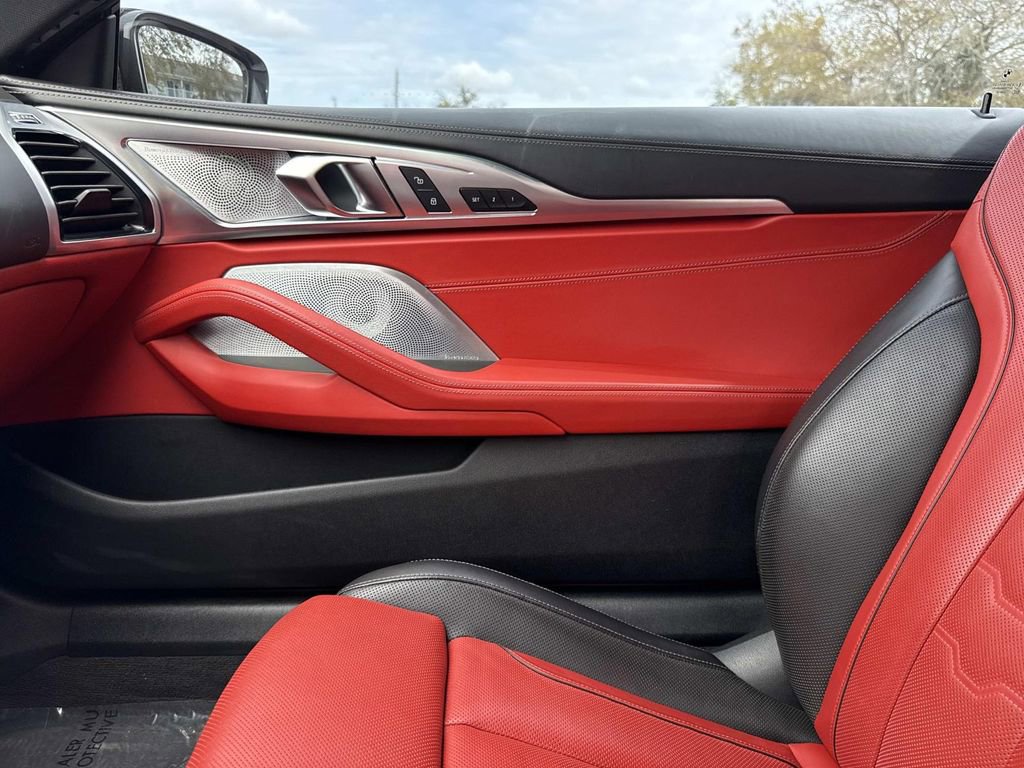 Used 2019 BMW M850i xDrive Coupe w/ Comfort Seating Package image 23