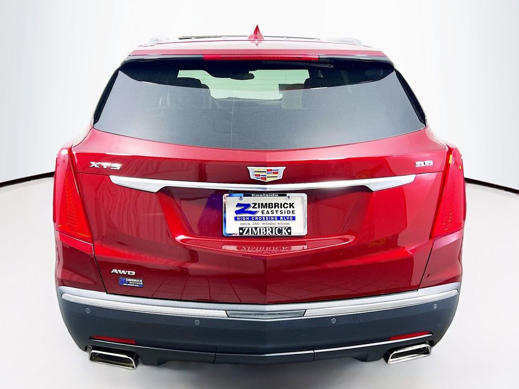 Used 2018 Cadillac XT5 Luxury w/ Driver Awareness Package image 6