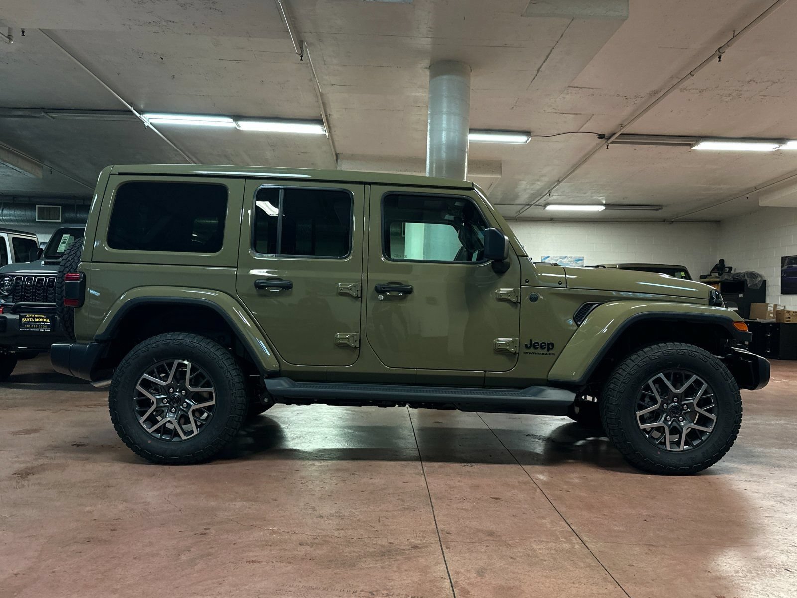 New 2026 Jeep Wrangler Unlimited Sahara AWD/4WD image 6