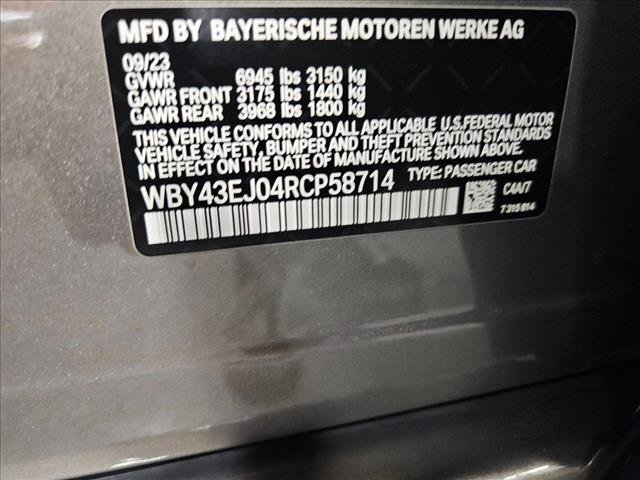 Certified 2024 BMW i7 eDrive50 w/ M Sport Package RWD image 24