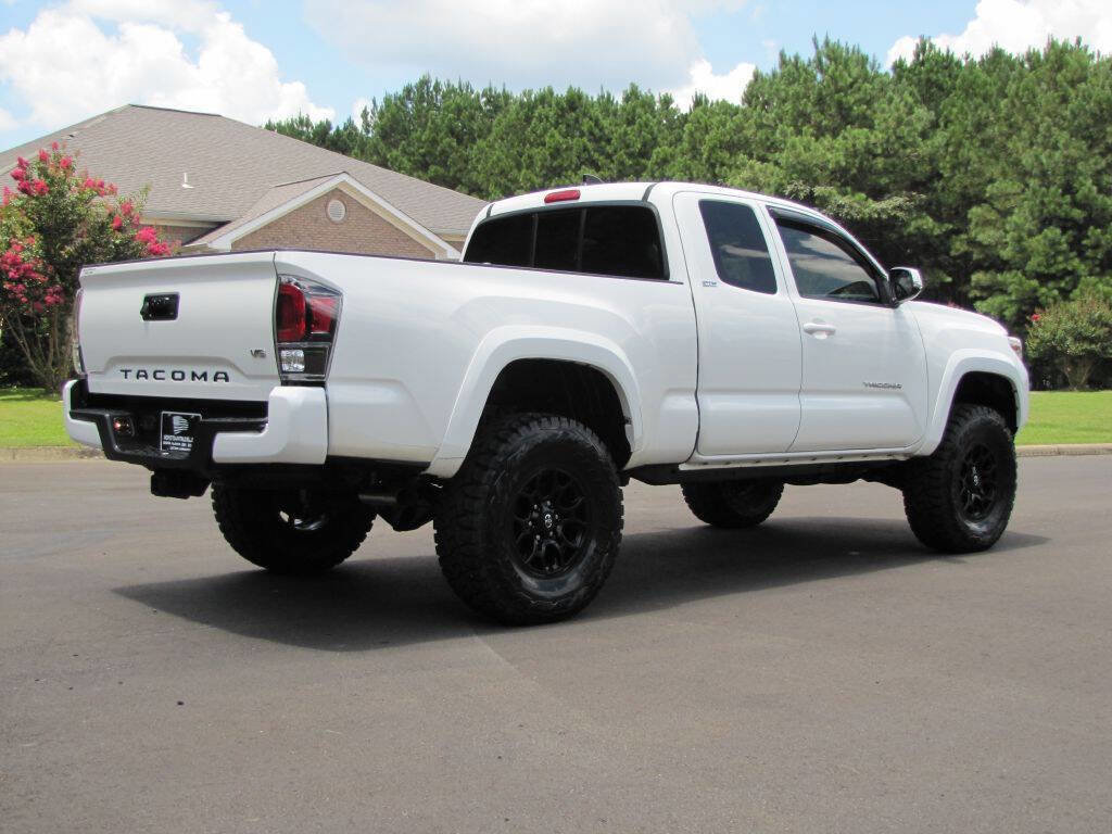 Used 2022 Toyota Tacoma 2WD Access Cab image 6