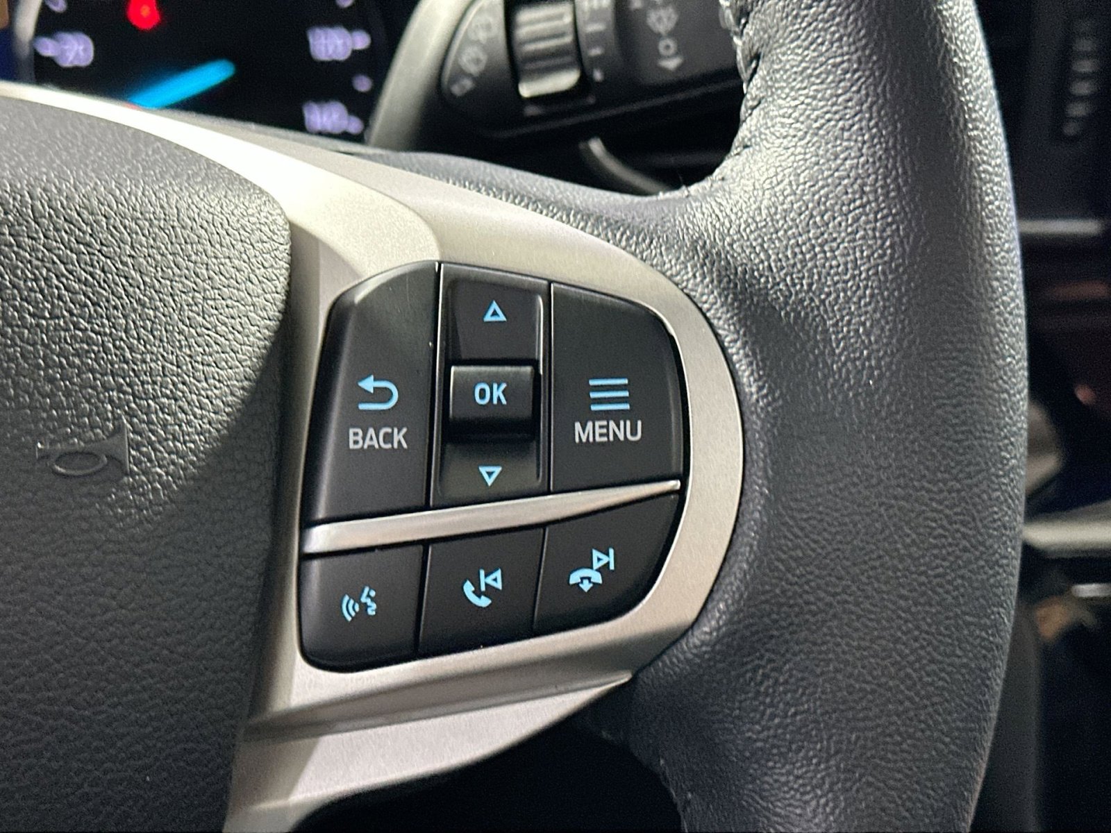 Used 2021 Ford Explorer Limited w/ Equipment Group 301A image 21