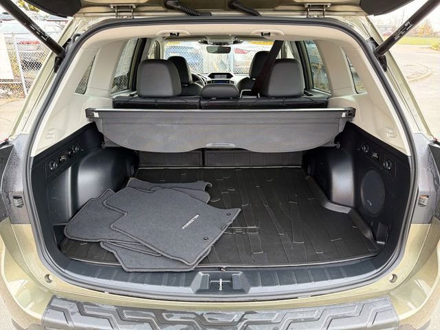 Used 2022 Subaru Forester Limited w/ Popular Package #3 image 23