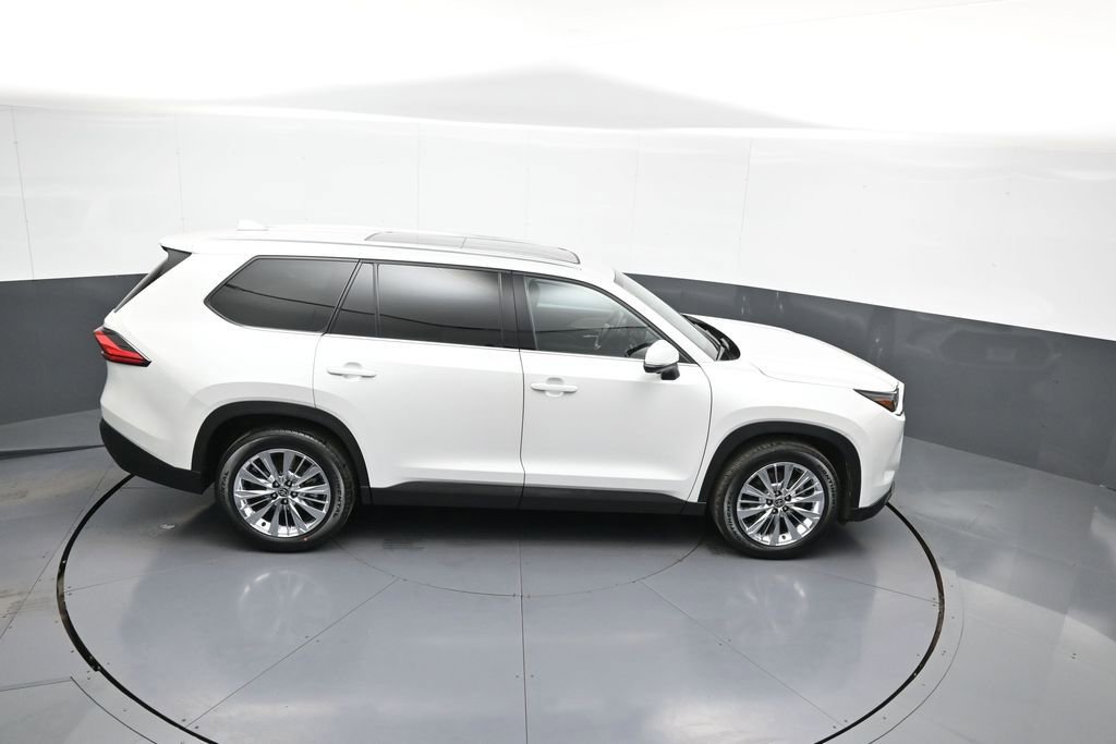 Certified 2024 Toyota Grand Highlander Platinum image 39