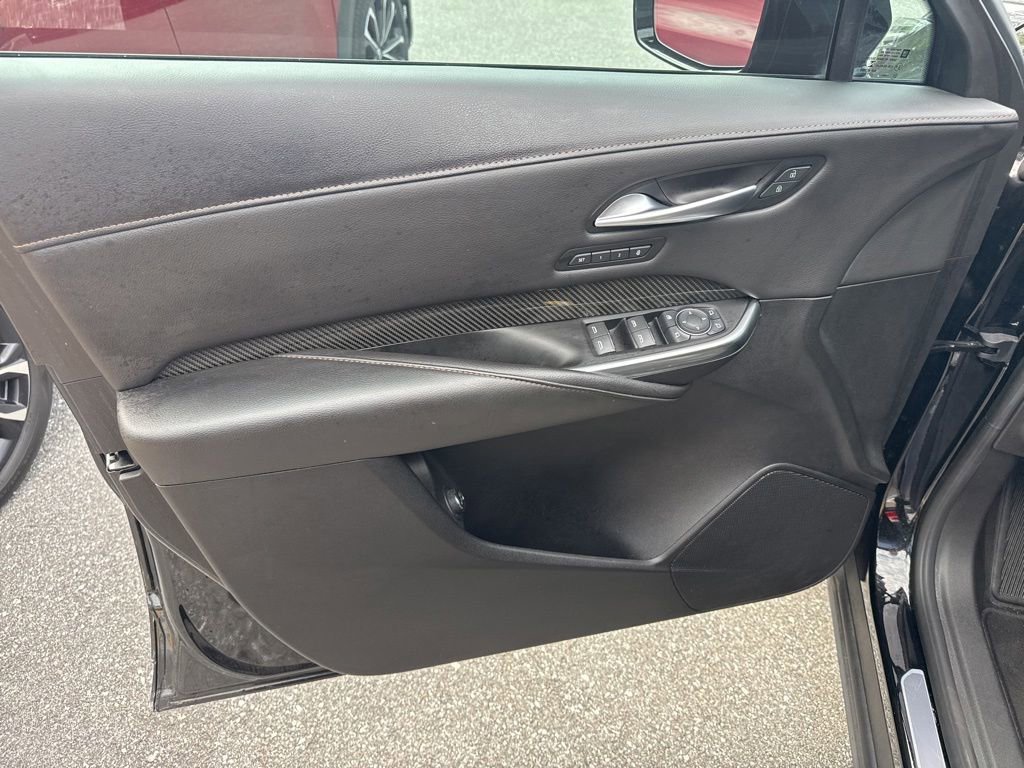 Used 2023 Cadillac XT4 Sport FWD image 15