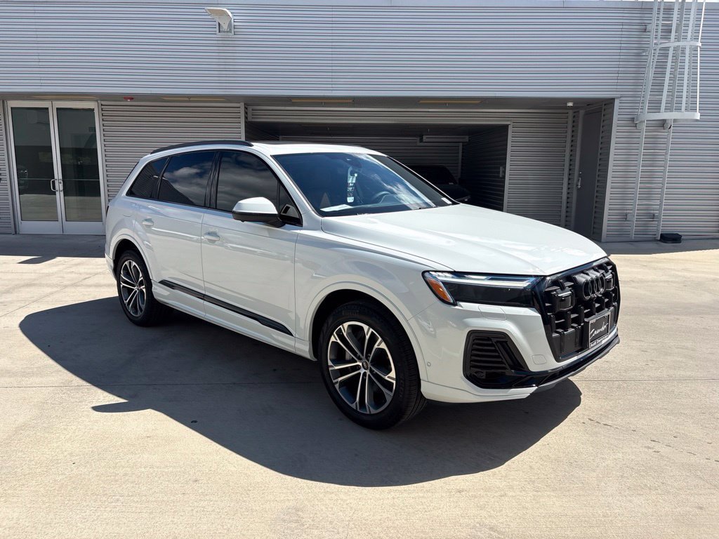 New 2026 Audi Q7 2.0T Premium AWD/4WD image 3