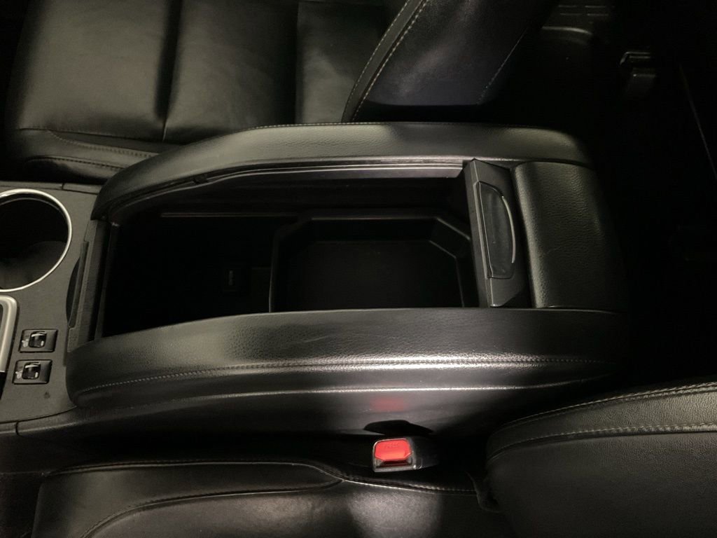 Used 2016 Toyota Highlander XLE image 28