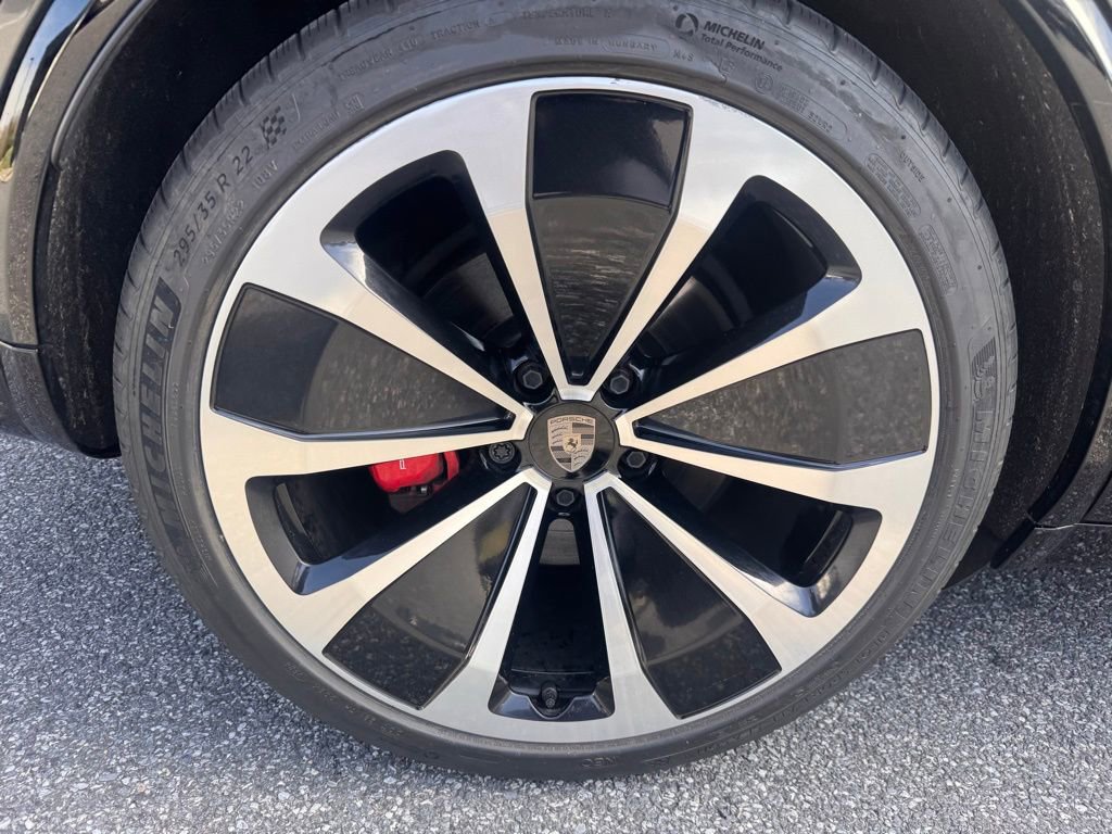 Certified 2024 Porsche Macan Turbo Electric image 26