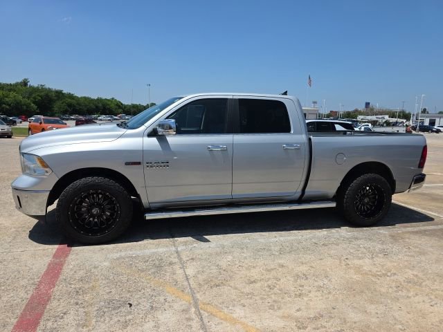 Used 2018 RAM 1500 Lone Star AWD/4WD image 2