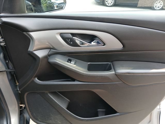 Used 2018 Chevrolet Traverse LT FWD image 47