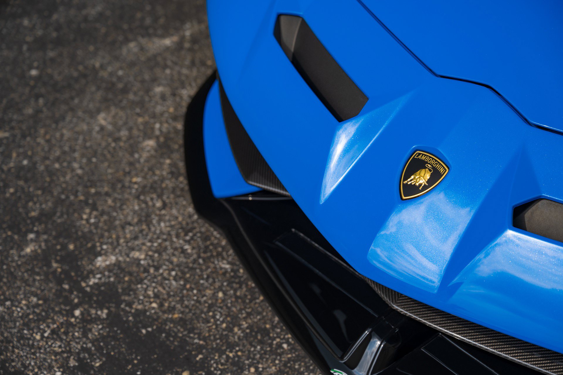 Used 2021 Lamborghini Aventador SVJ AWD/4WD image 42