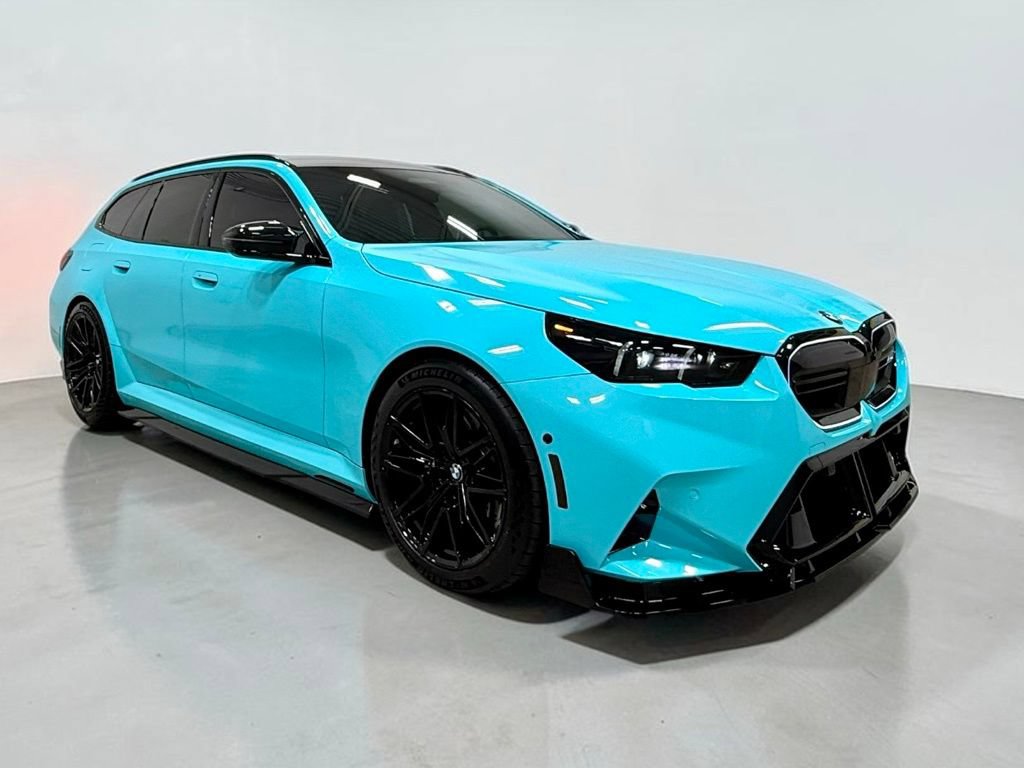 Used 2026 BMW M5 Touring AWD/4WD image 7