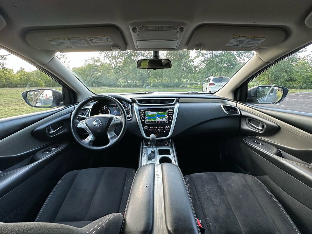 Used 2018 Nissan Murano S image 9
