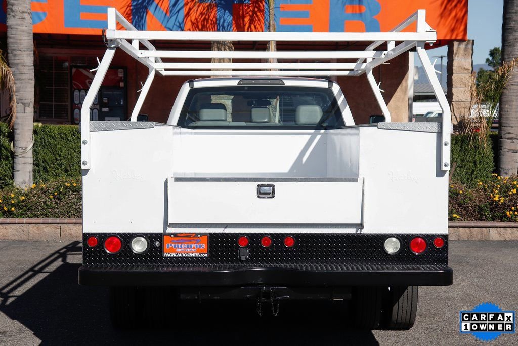 Used 2019 Ford F550 2WD Regular Cab Super Duty image 9