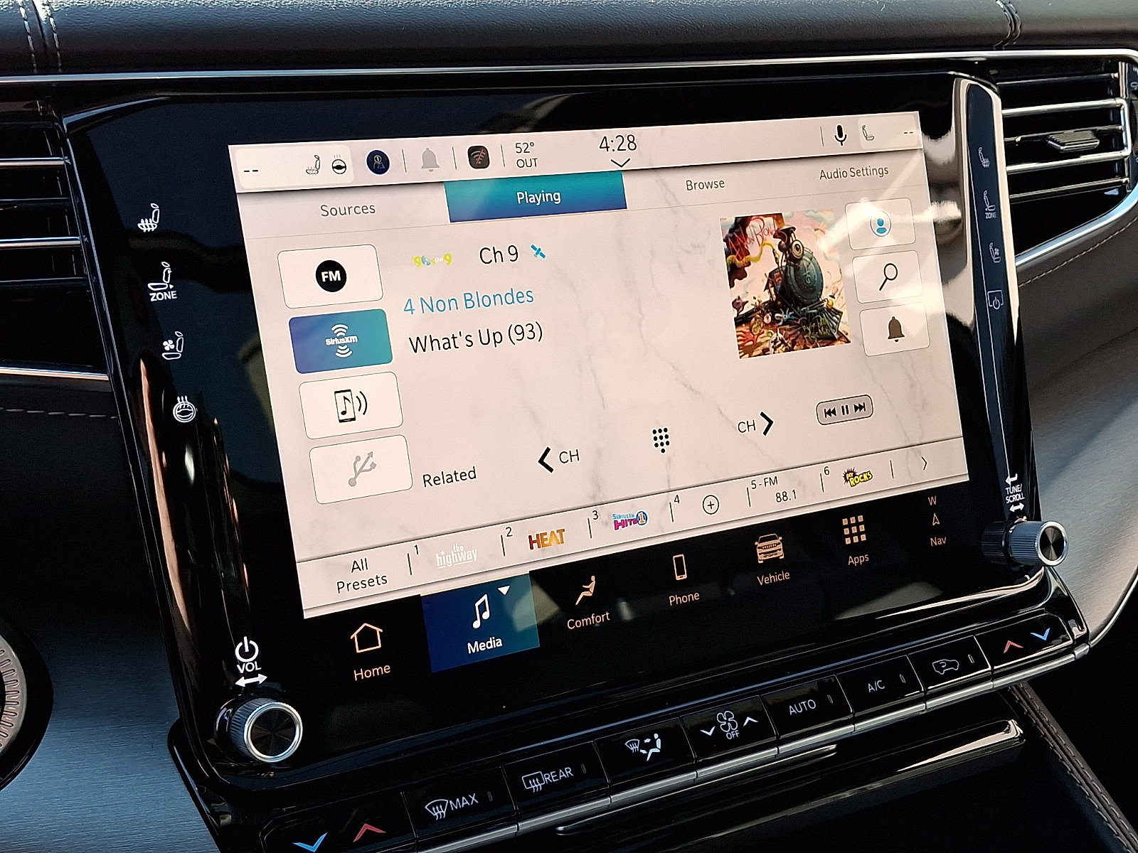 New 2026 Jeep Grand Wagoneer Limited image 12