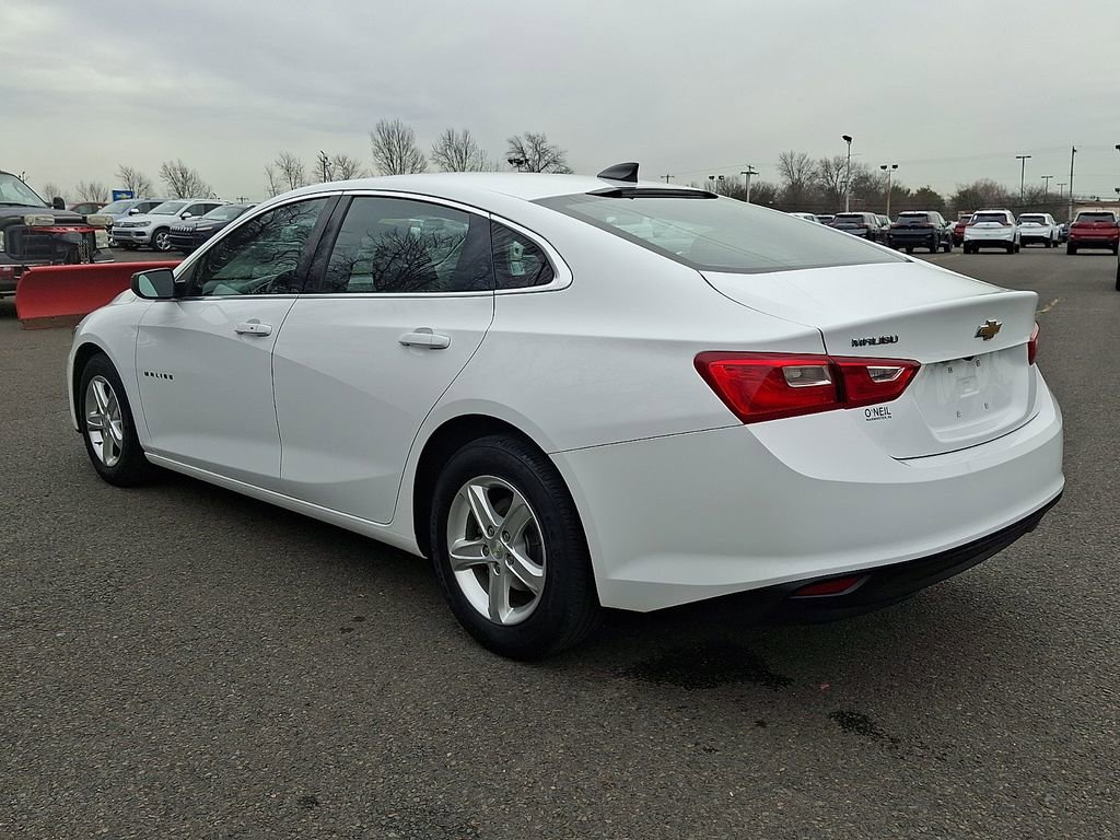 Used 2021 Chevrolet Malibu LS image 4