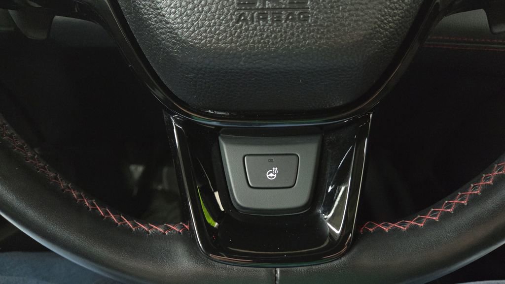 Used 2023 Honda Pilot Elite image 13
