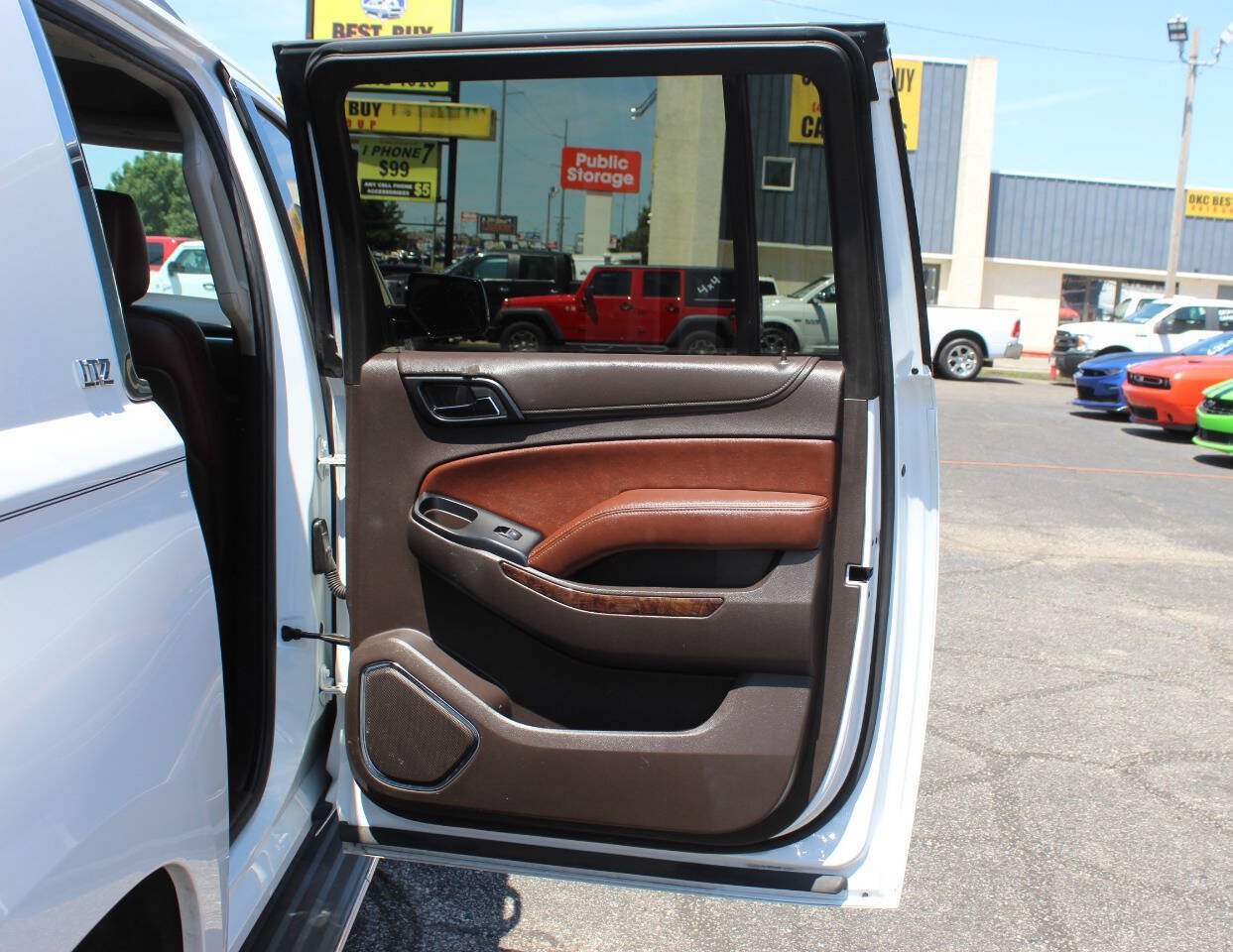 Used 2015 Chevrolet Suburban LTZ w/ Max Trailering Package AWD/4WD image 12