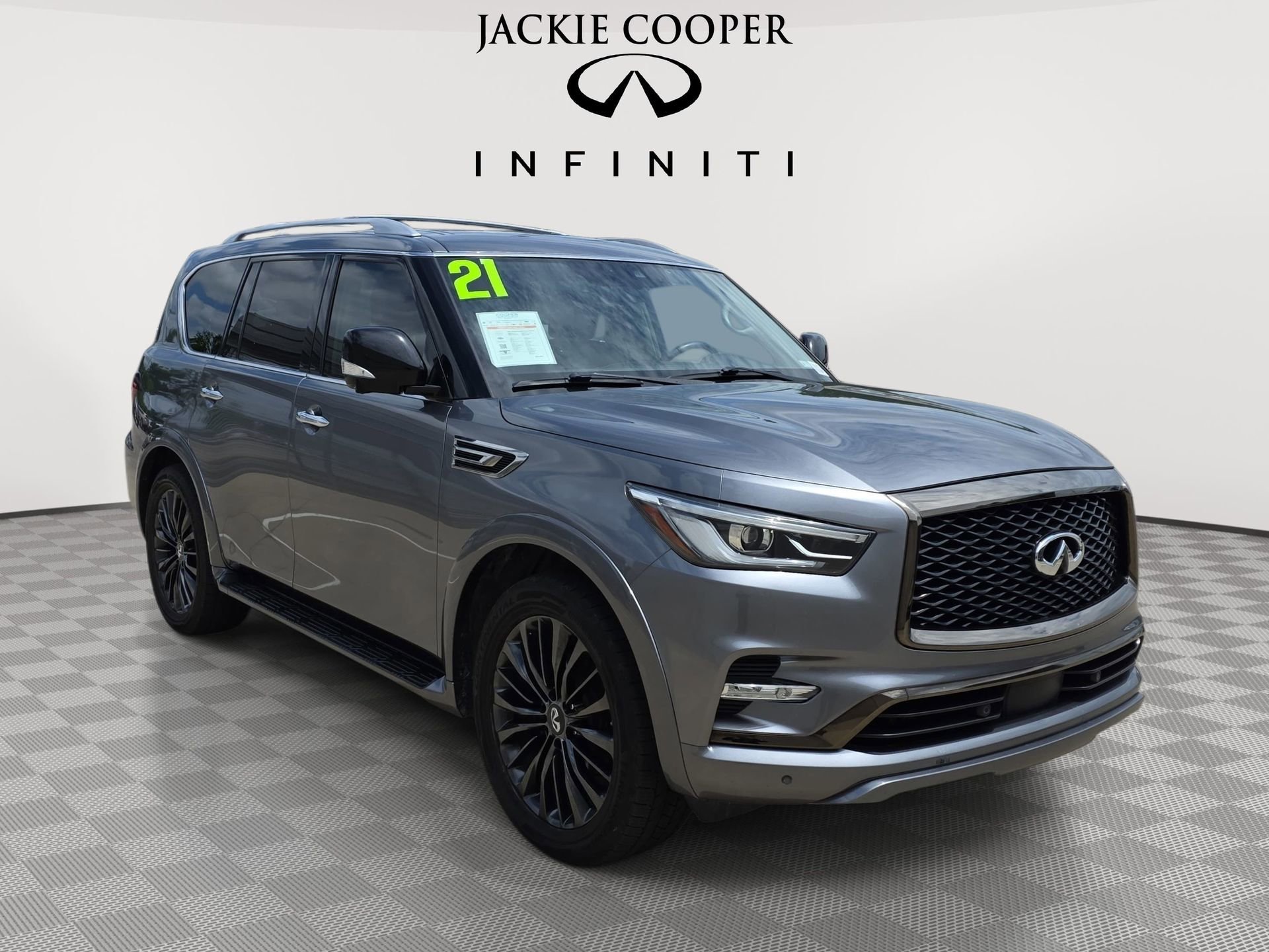 Used 2021 INFINITI QX80 Premium Select w/ Cargo Package AWD/4WD image 3