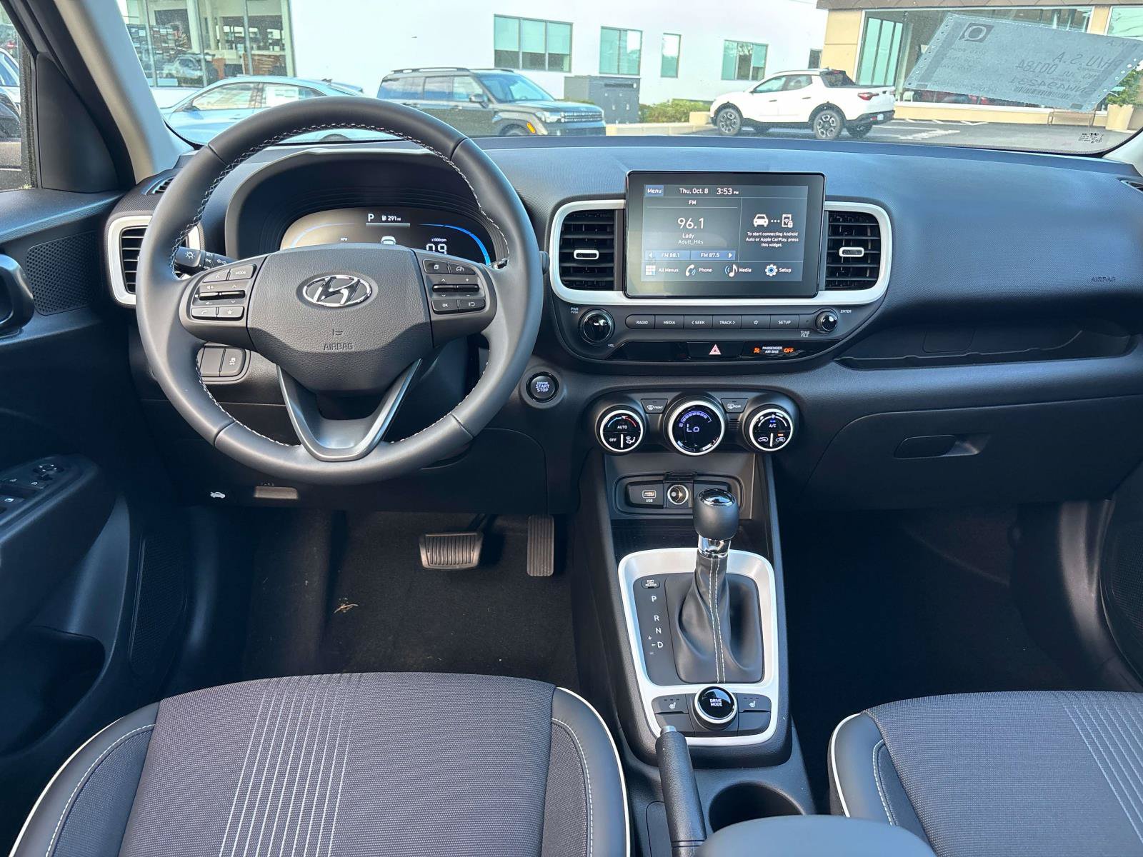 New 2026 Hyundai Venue SEL FWD image 6