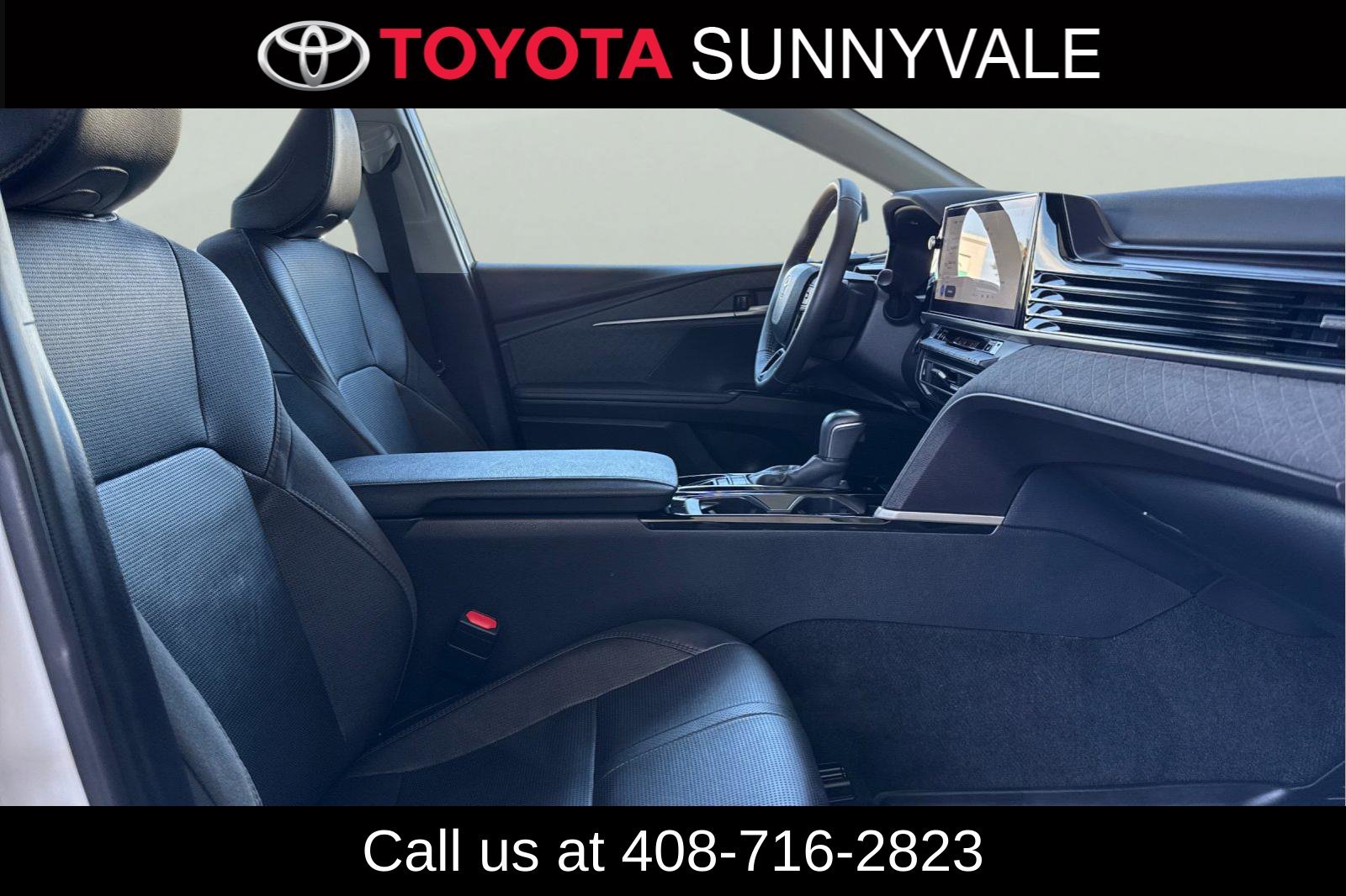 Used 2026 Toyota Camry XLE AWD/4WD image 19