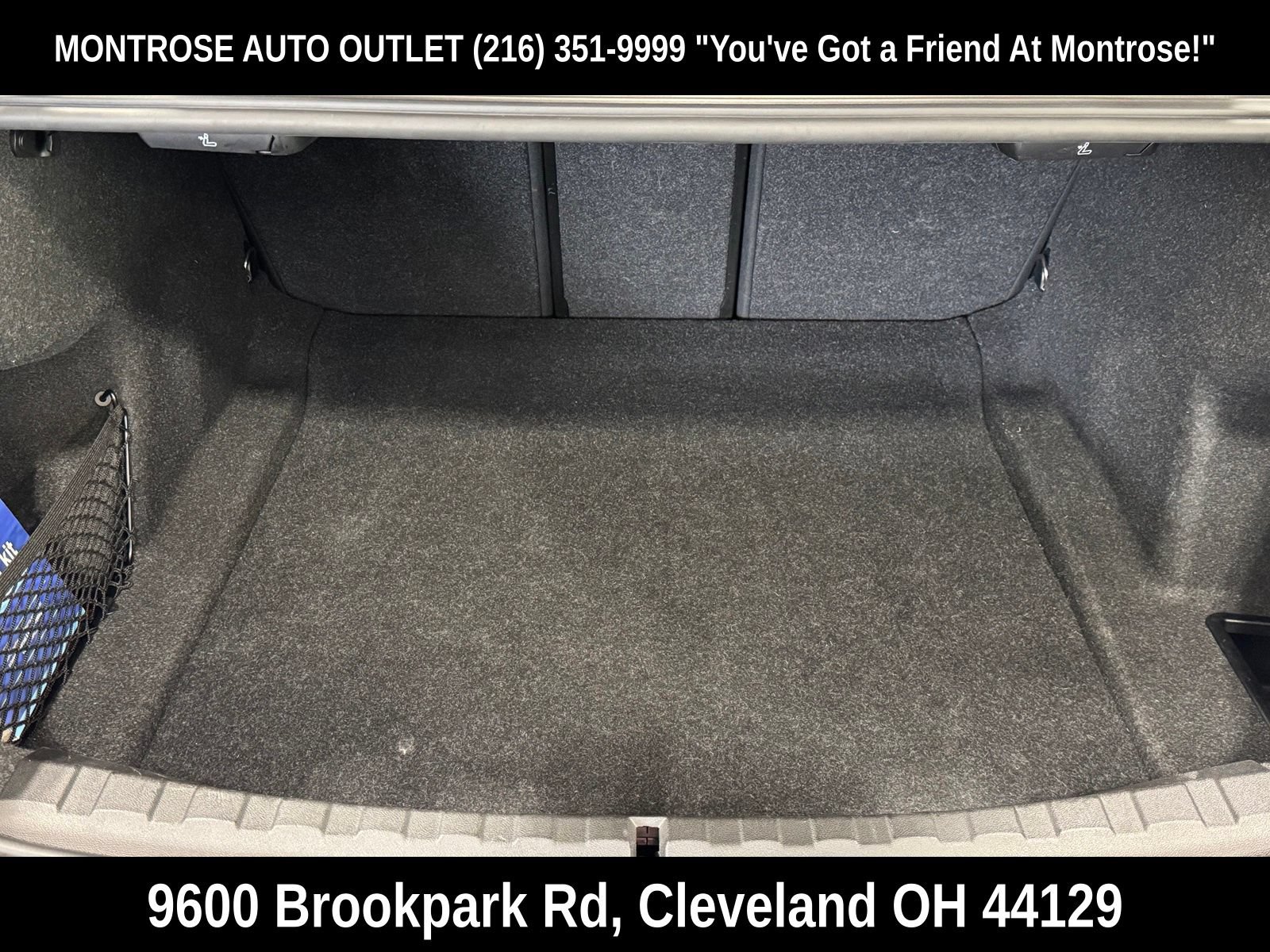 Used 2023 BMW 330i xDrive Sedan AWD/4WD image 40