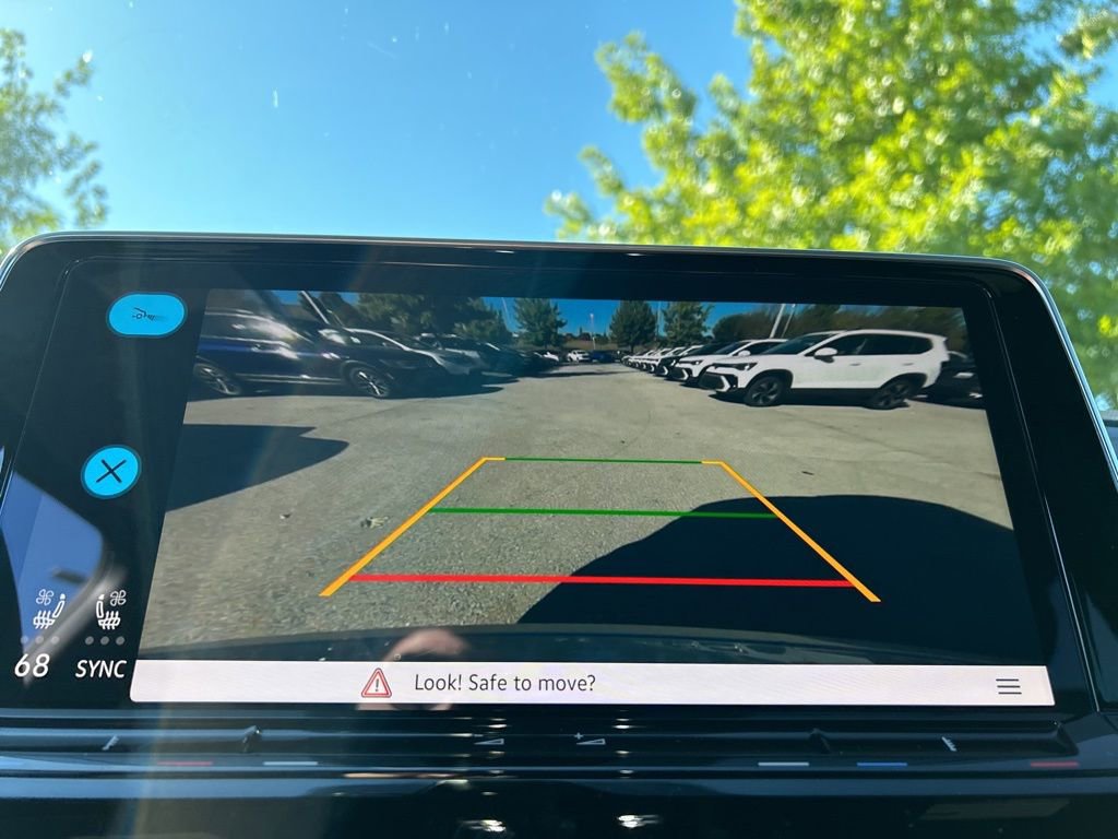 New 2026 Volkswagen Atlas Cross Sport SE image 22