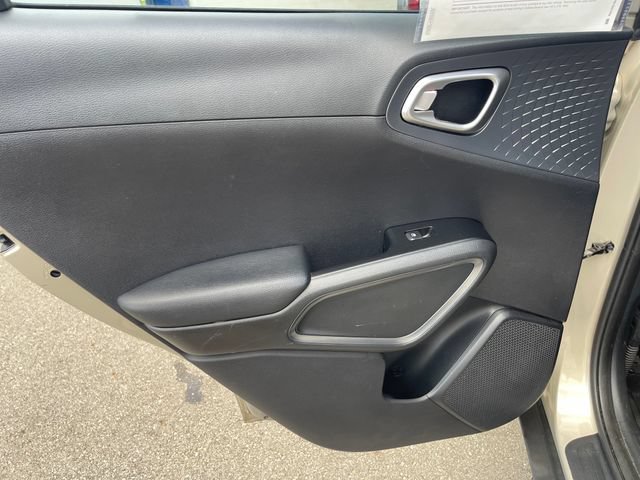 Used 2020 Kia Soul EX FWD image 20