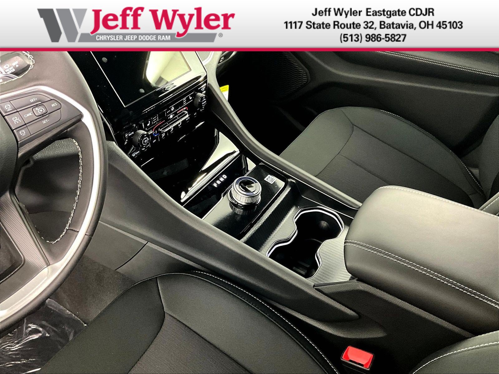 New 2026 Jeep Grand Cherokee Laredo X AWD/4WD image 12