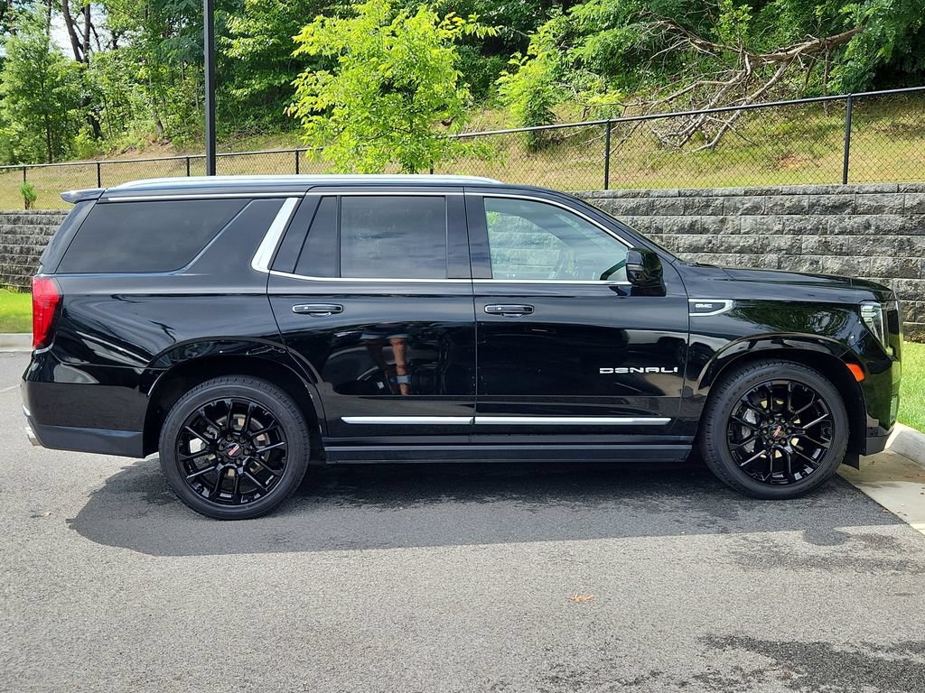 Used 2023 GMC Yukon Denali w/ Max Trailering Package AWD/4WD image 11