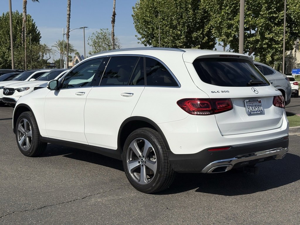 Certified 2022 Mercedes-Benz GLC 300 4MATIC image 2