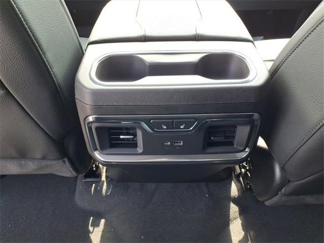 New 2026 GMC Sierra 3500 Denali w/ Technology Package image 17