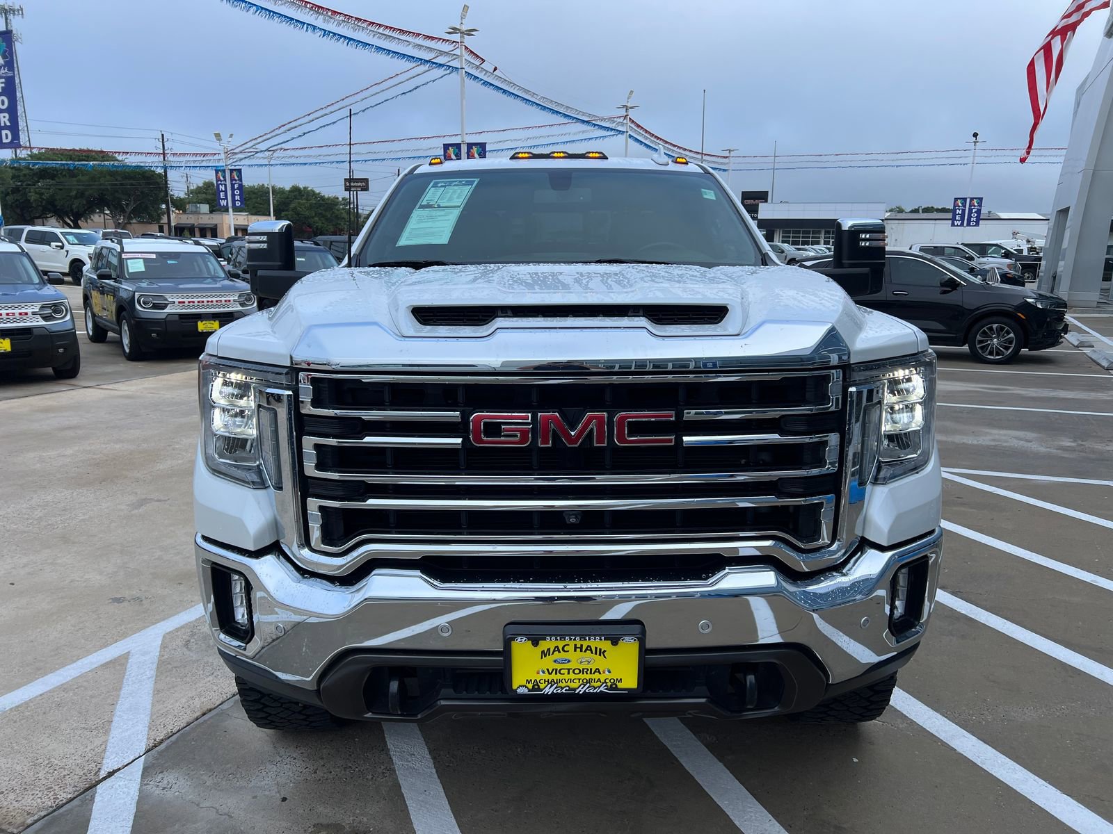 Used 2023 GMC Sierra 2500 SLT w/ SLT Premium Package AWD/4WD image 8