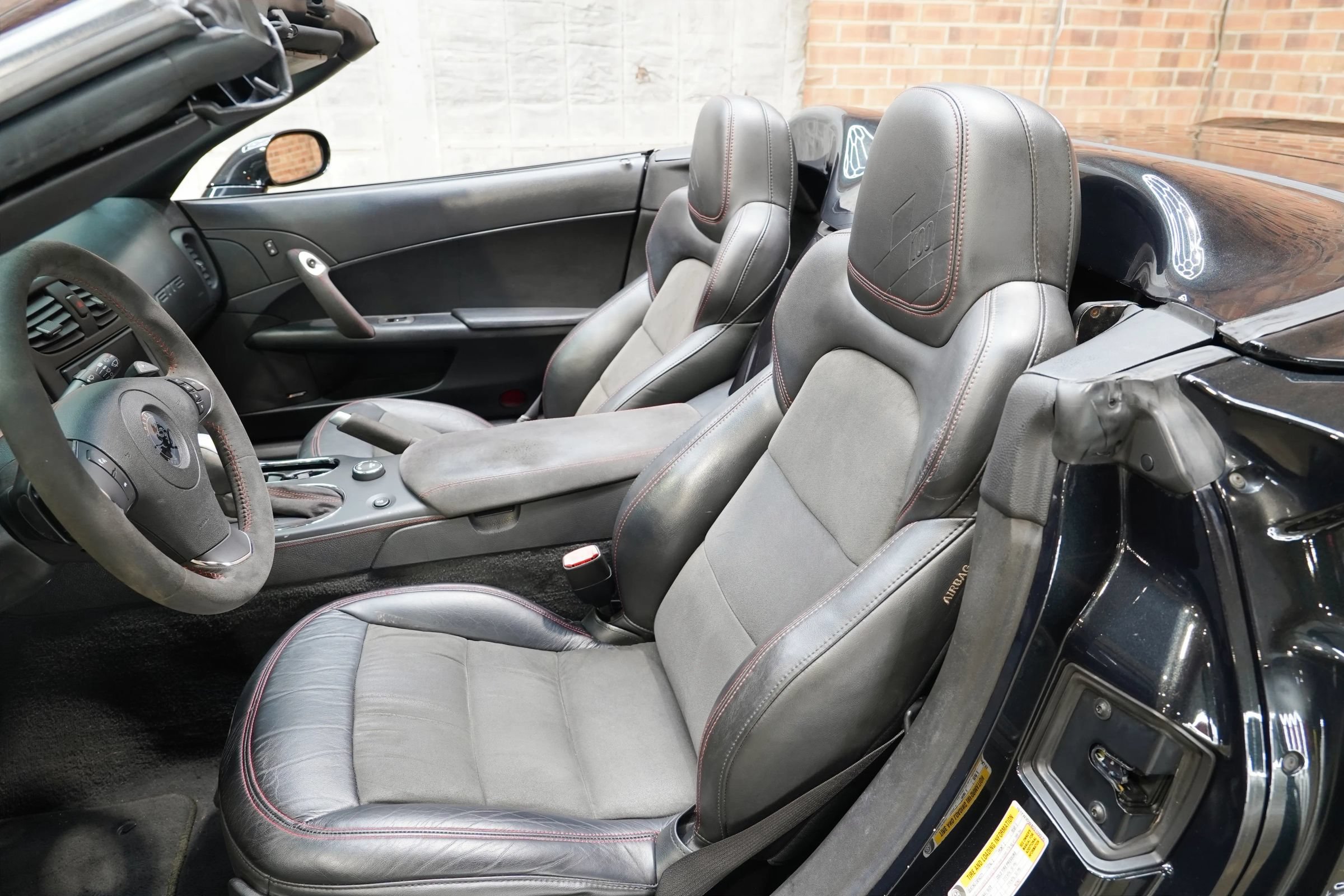 Used 2012 Chevrolet Corvette Grand Sport w/ 3LT Preferred Equipment Group RWD image 36