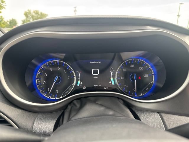 Used 2026 Chrysler Pacifica Select FWD image 19