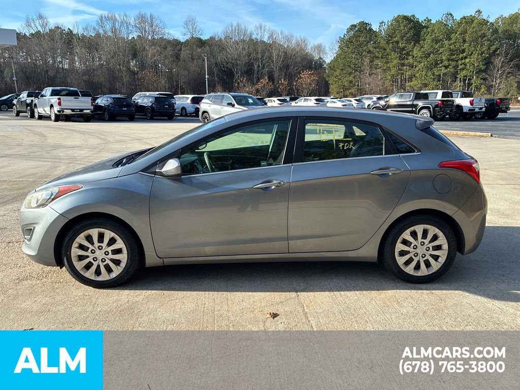 Used 2016 Hyundai Elantra GT image 11