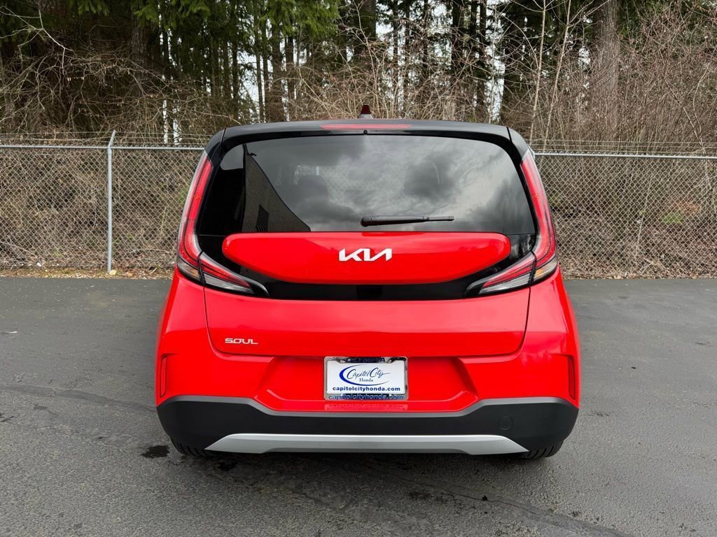 Used 2024 Kia Soul LX w/ Option Group 015 image 10