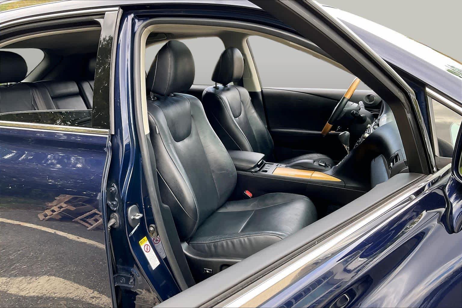 Used 2015 Lexus RX 450h AWD image 8