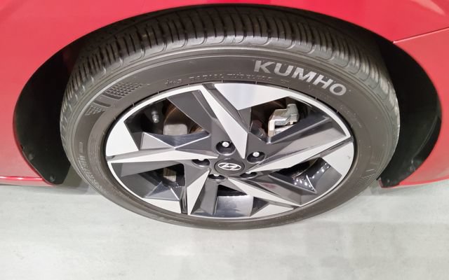 Used 2023 Hyundai Elantra SEL w/ Convenience Package FWD image 48