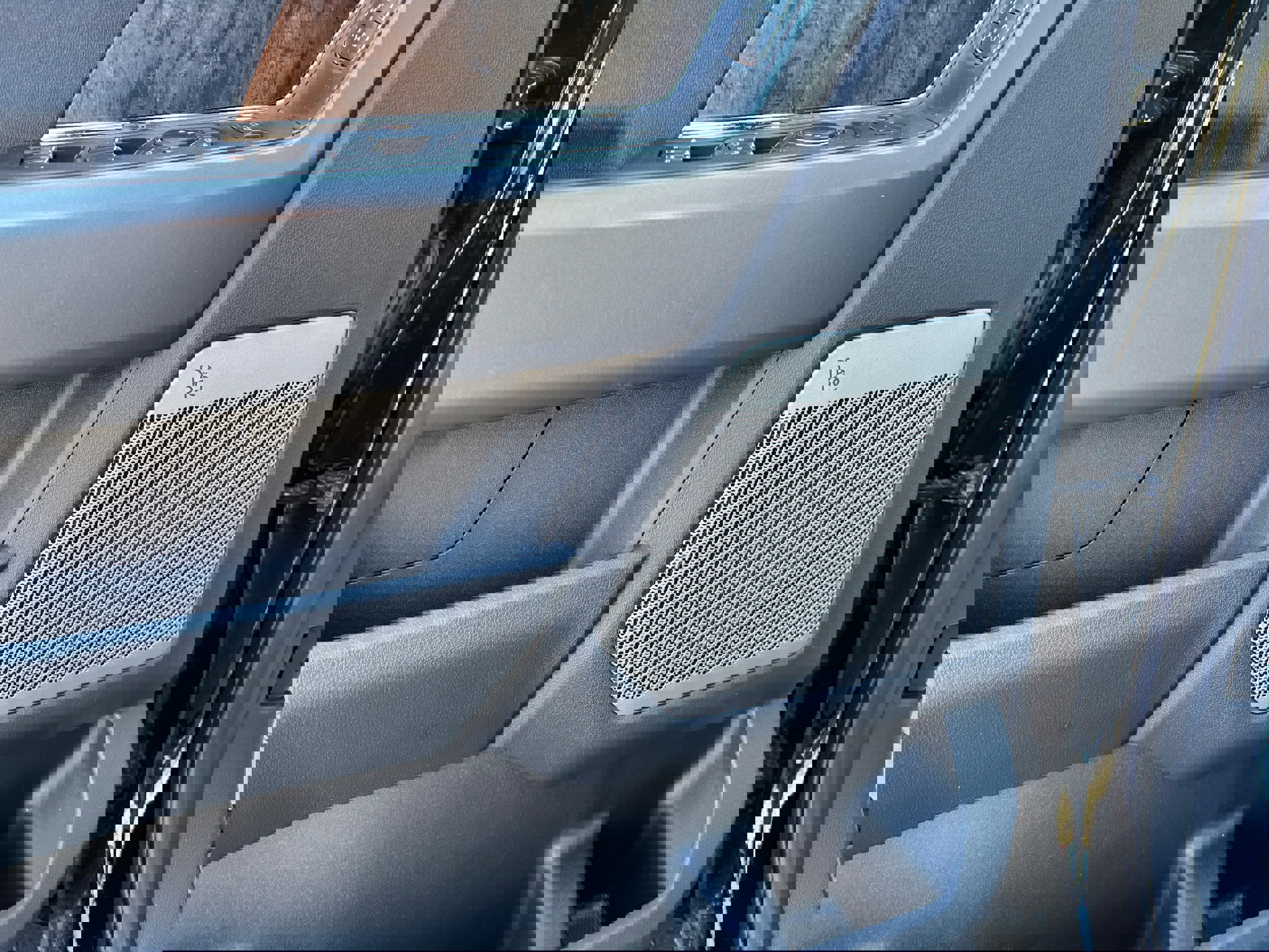 New 2025 Ford F350 Lariat w/ Chrome Package image 7