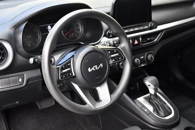 Used 2024 Kia Forte LXS image 19