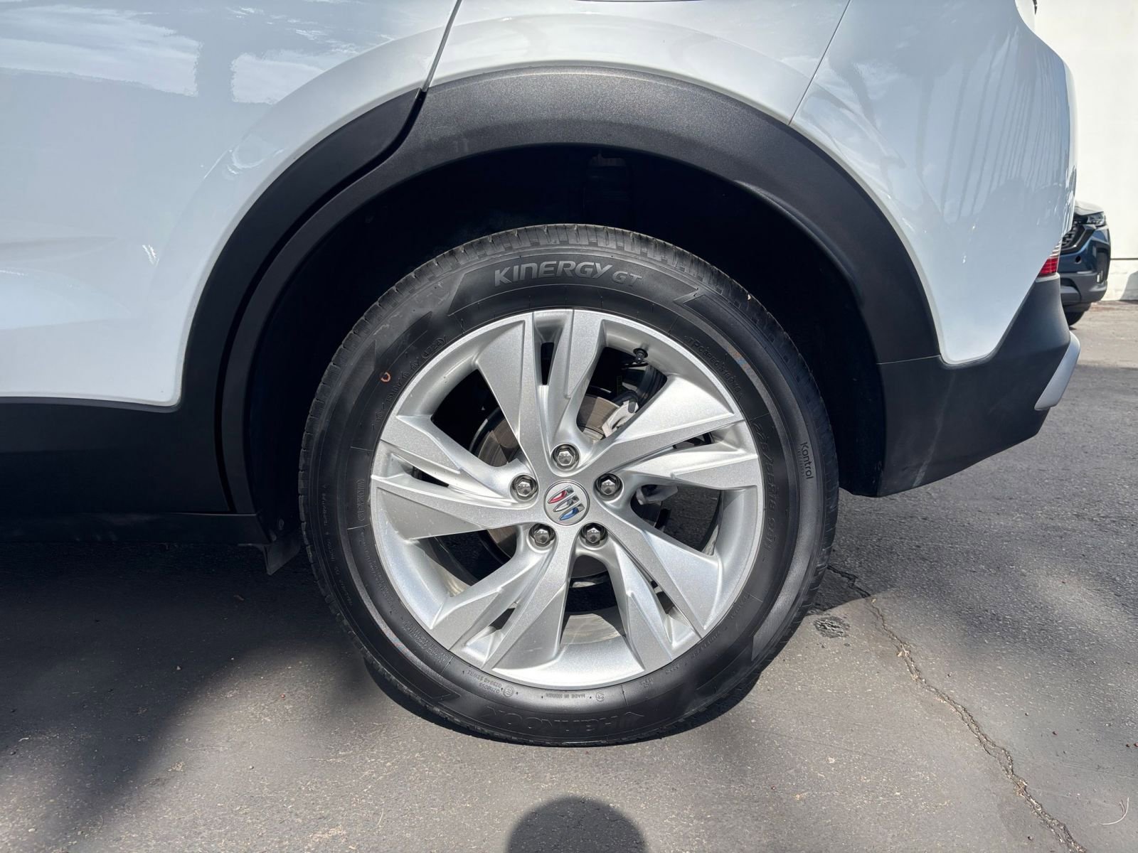 Used 2025 Buick Encore GX Preferred FWD image 29
